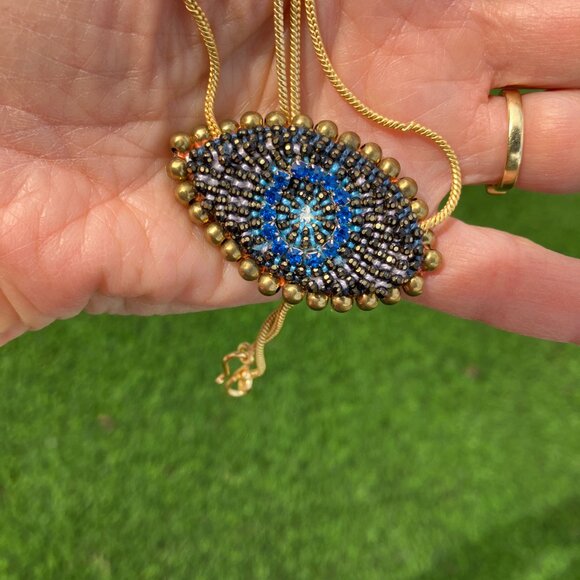 De Petra hand beaded eye necklace - Picture 5 of 5
